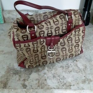 Vintage etienne aigner handbag